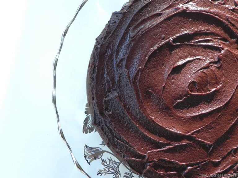 Orangette’s Chocolate Cake with Chocolate Glaze