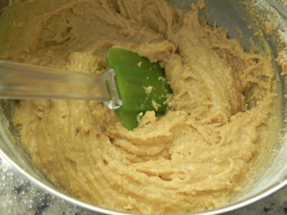 image of mixing cake batter