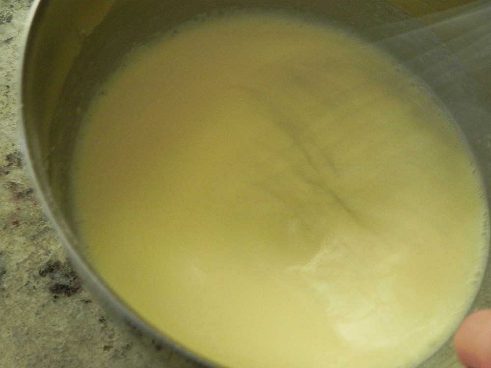 overhead image of cream in a bowl 