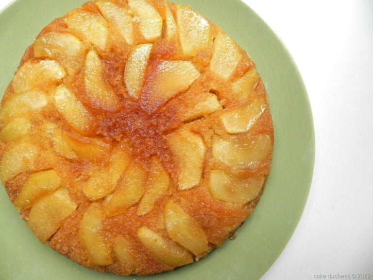 Easy Apple Upside-Down Cake