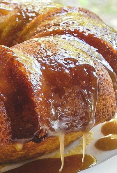 vanilla bundt cake with caramel glaze