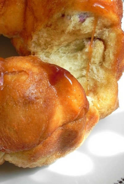 Blackberry Pull Apart Bread-Monkey Bread