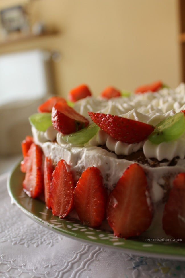 image of a decorated pan di spagna cake.