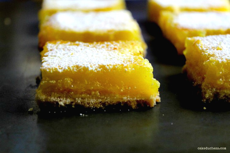 overhead image of lemon bars