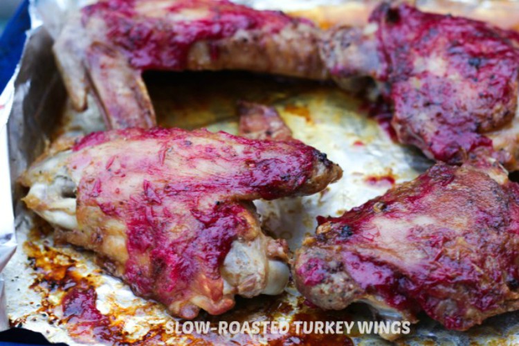 image of wings with sauce in roasting pan