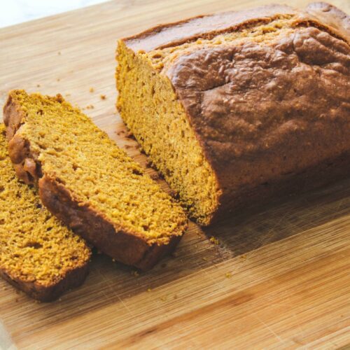 BEST Vegan Pumpkin Bread Recipe (Quick &amp; Easy)