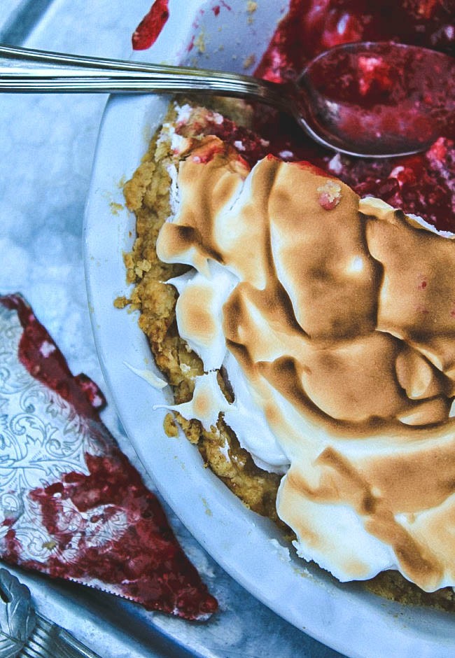 overhead image of cranberry meringue pie filling