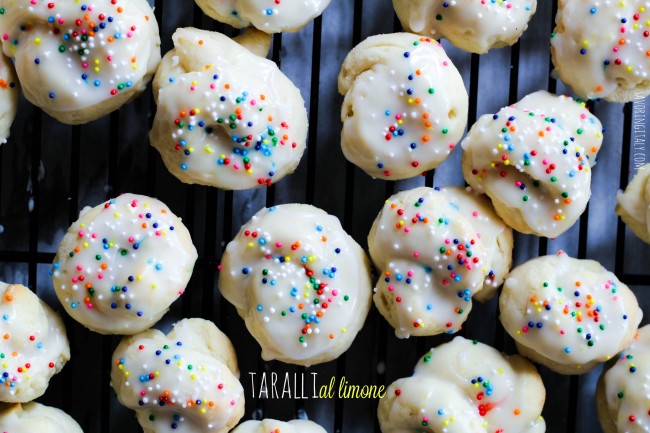 overhead image of lemon glazed cookies