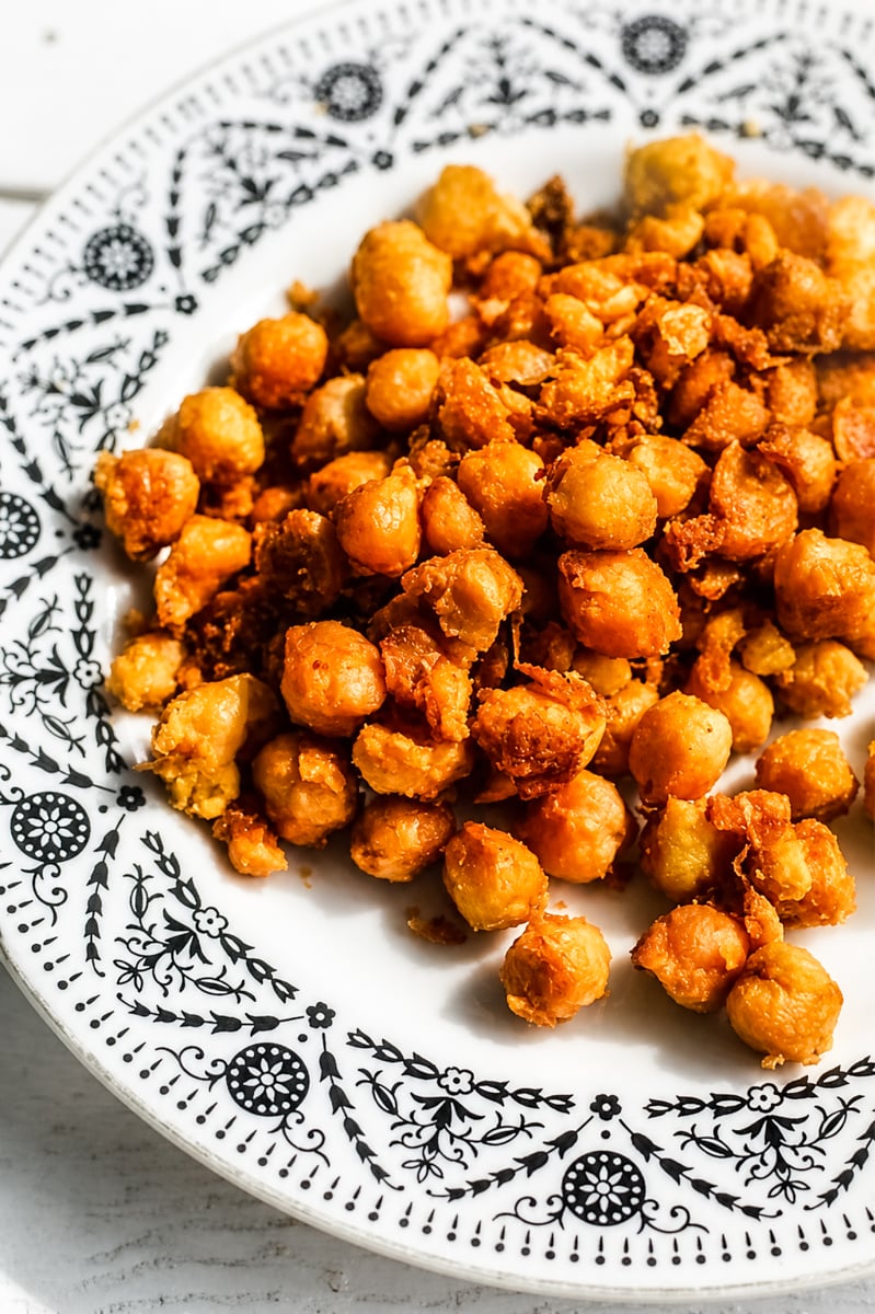 Close-up of chickpeas.
