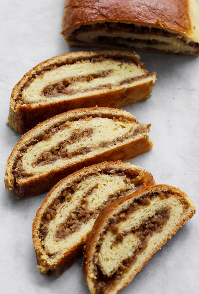 hungarian nut roll