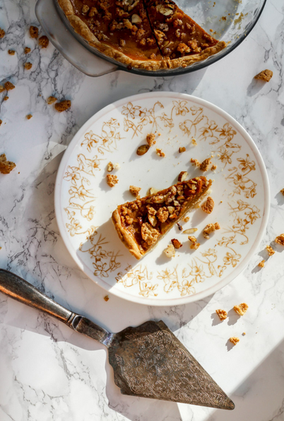 overhead of amaretti almond pumpkin pie