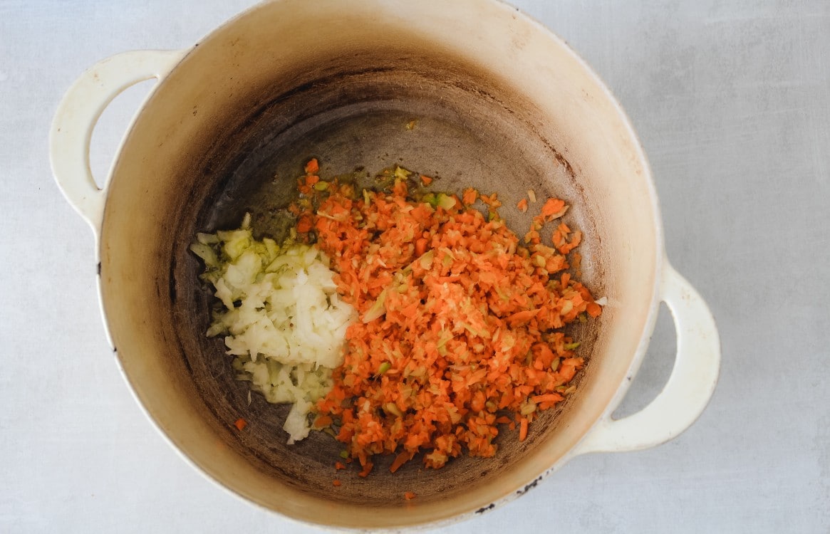 image of making lentil sauce in a pot