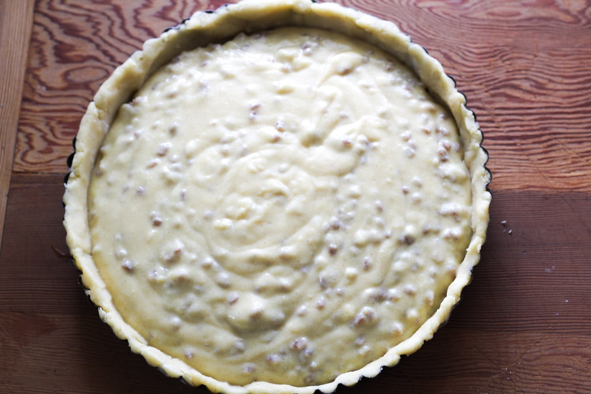 How to make pastiera napoletana.