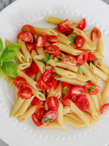 vegan cherry tomato pasta