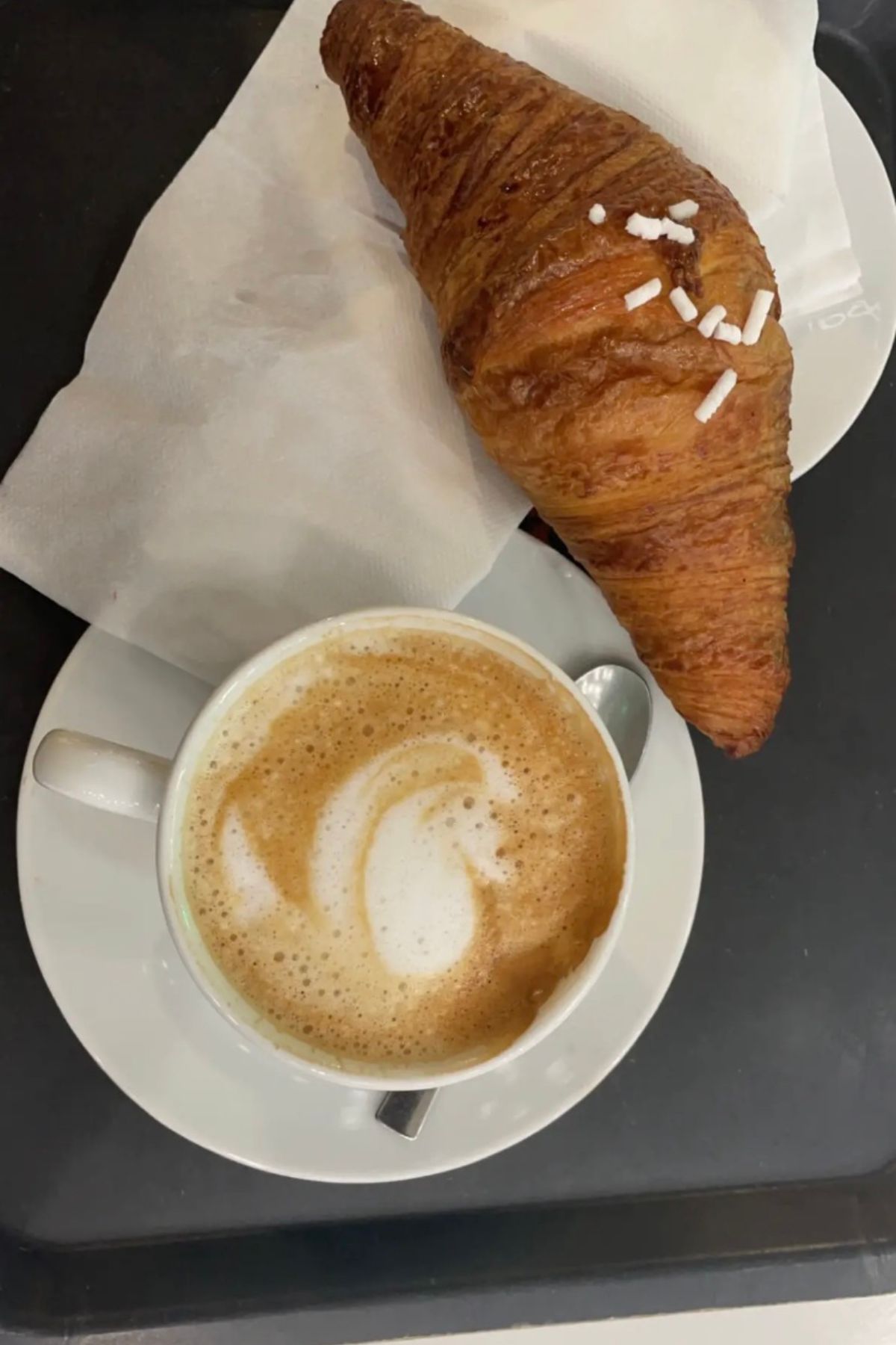 cappuccino and brioche