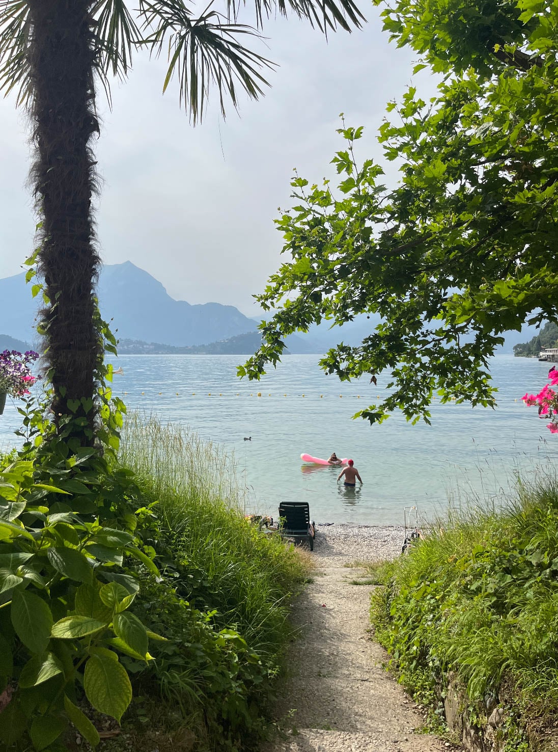 Lake Como travel guide.