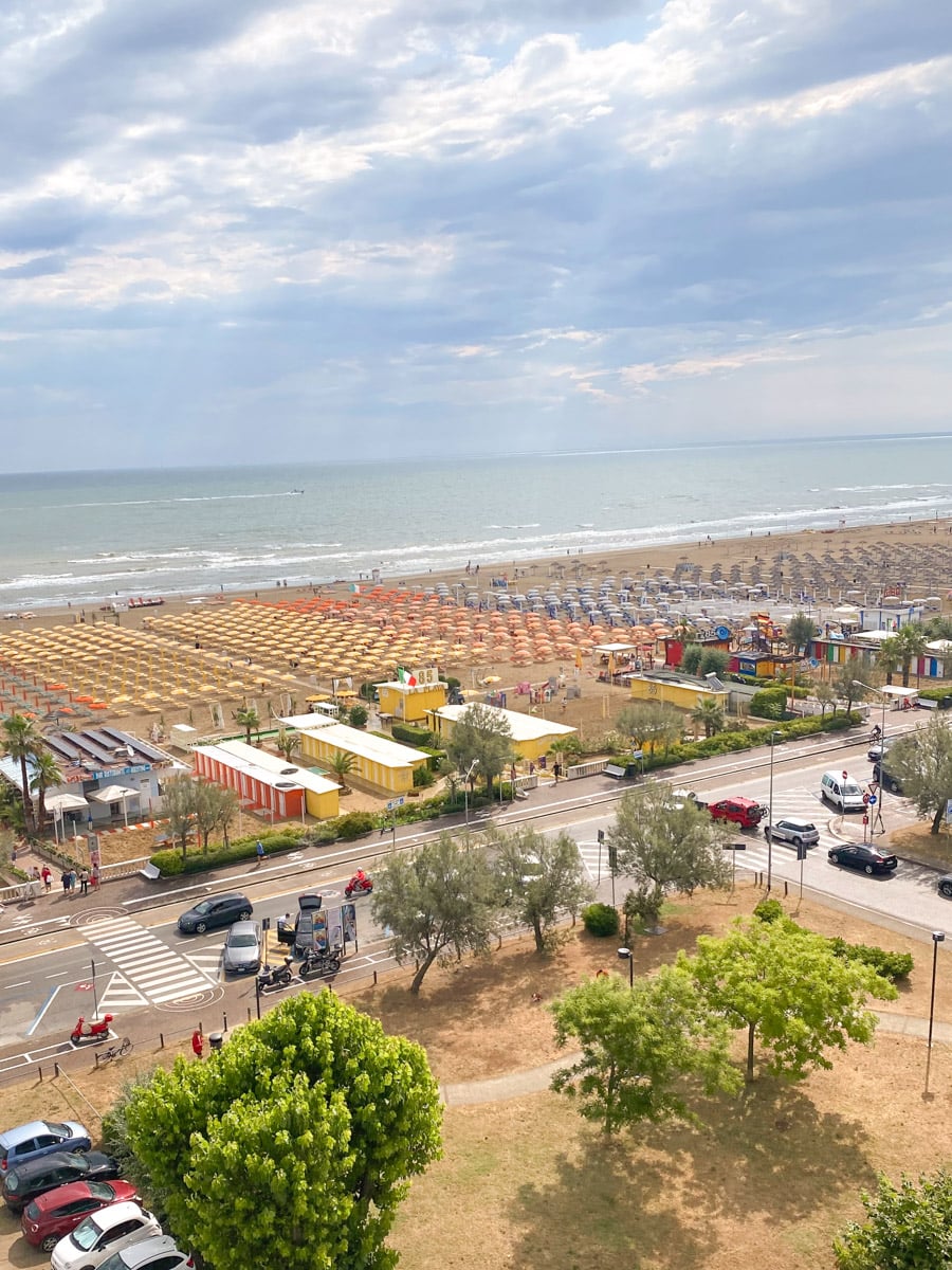 Rimini, italy travel guide.