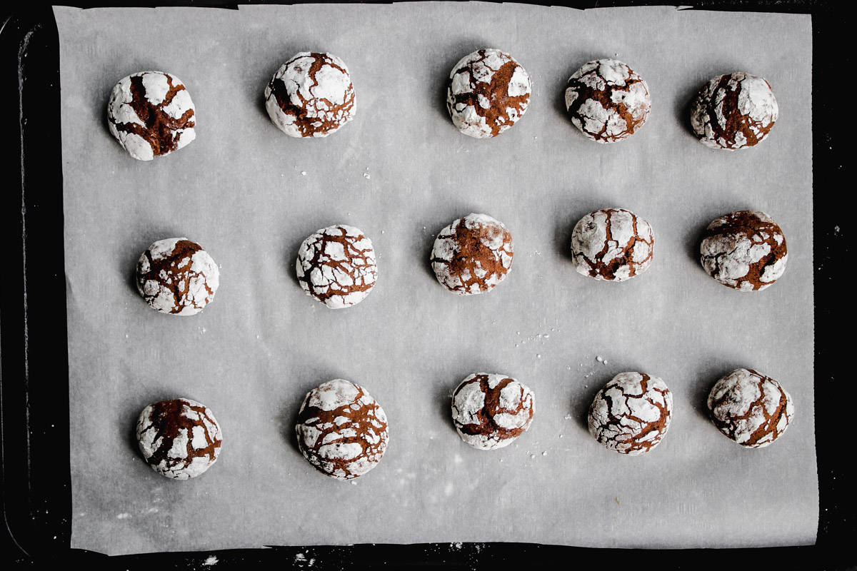 overhead image of tetu cookies on a baking tray. 