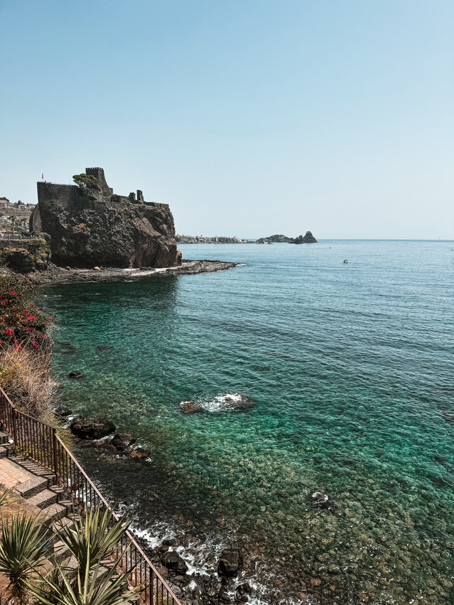 Best beaches in Catania, Sicily.
