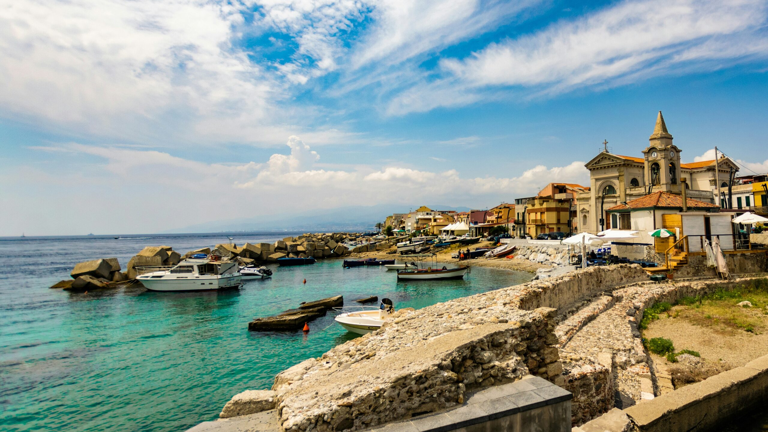 Messina Italy travel guide.