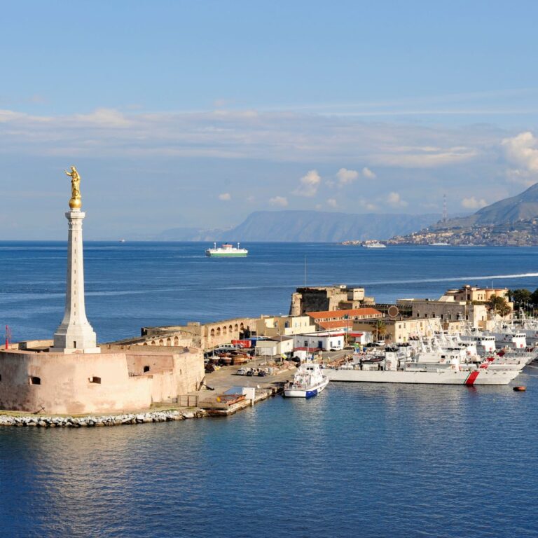 Messina Italy travel guide.