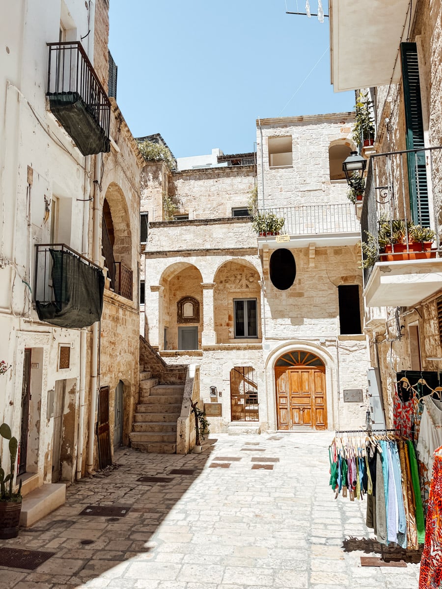 Polignano a mare town, Polignano a Mare things to do.