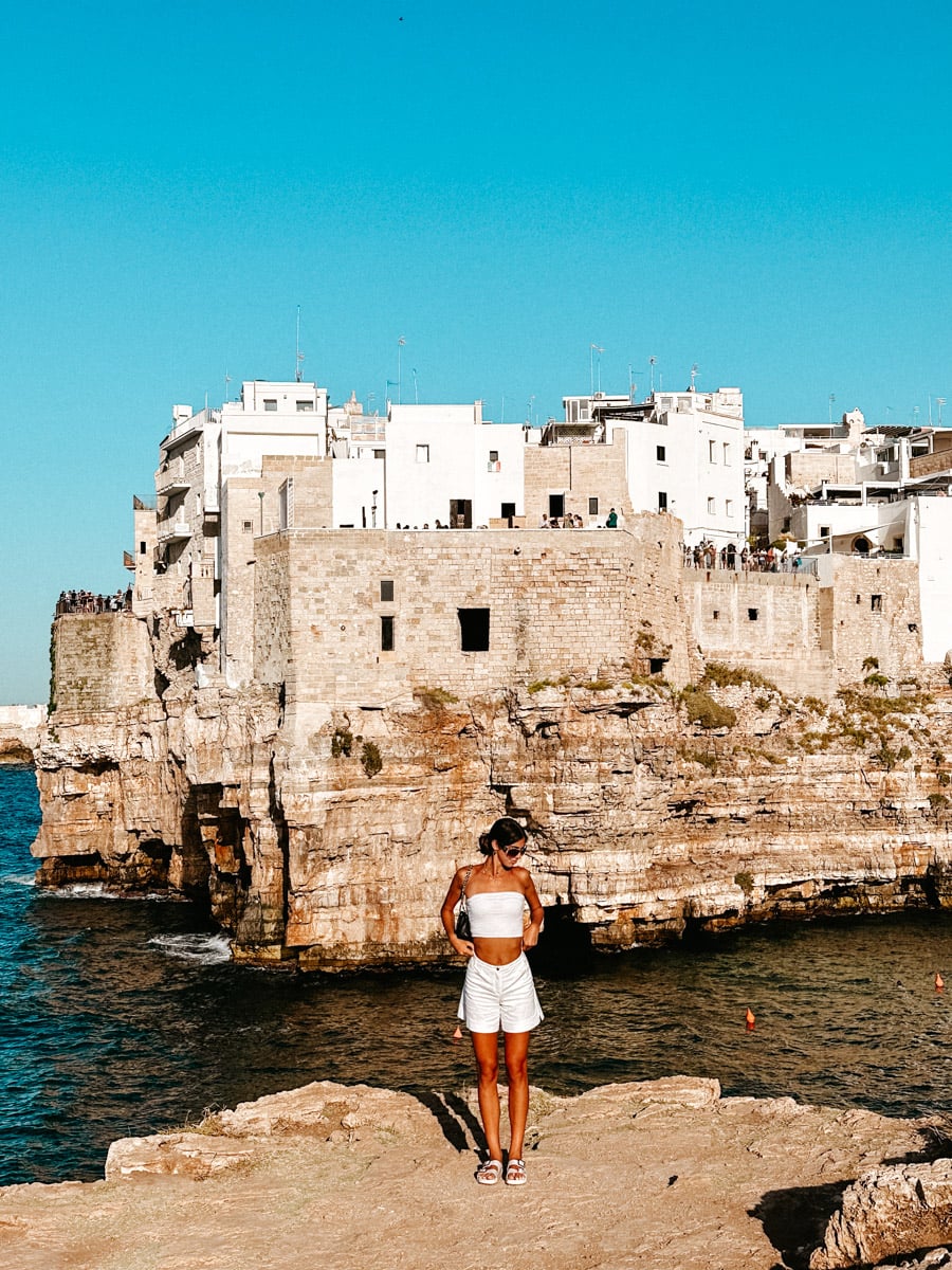 Polignano a mare outfit, Polignano a Mare things to do.