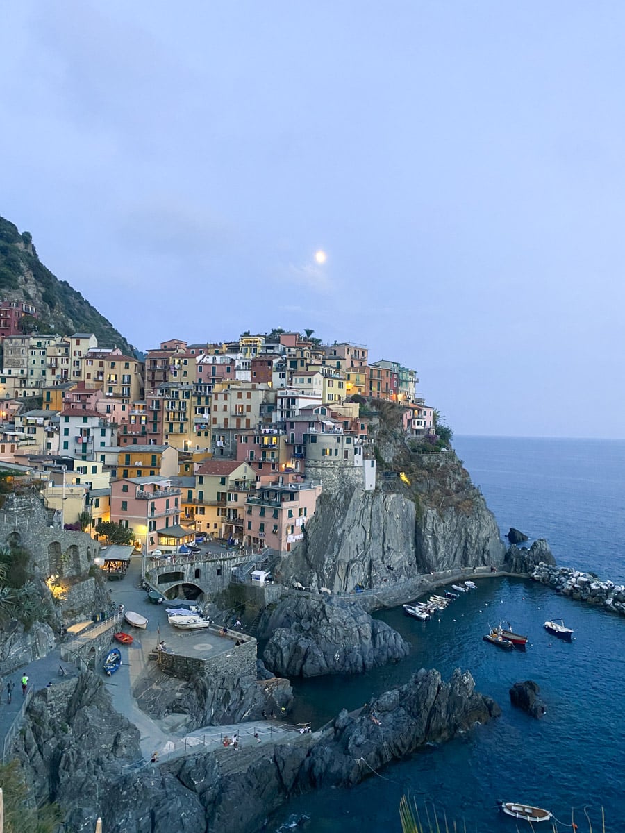 Image of manarola, cinque terre landscape.