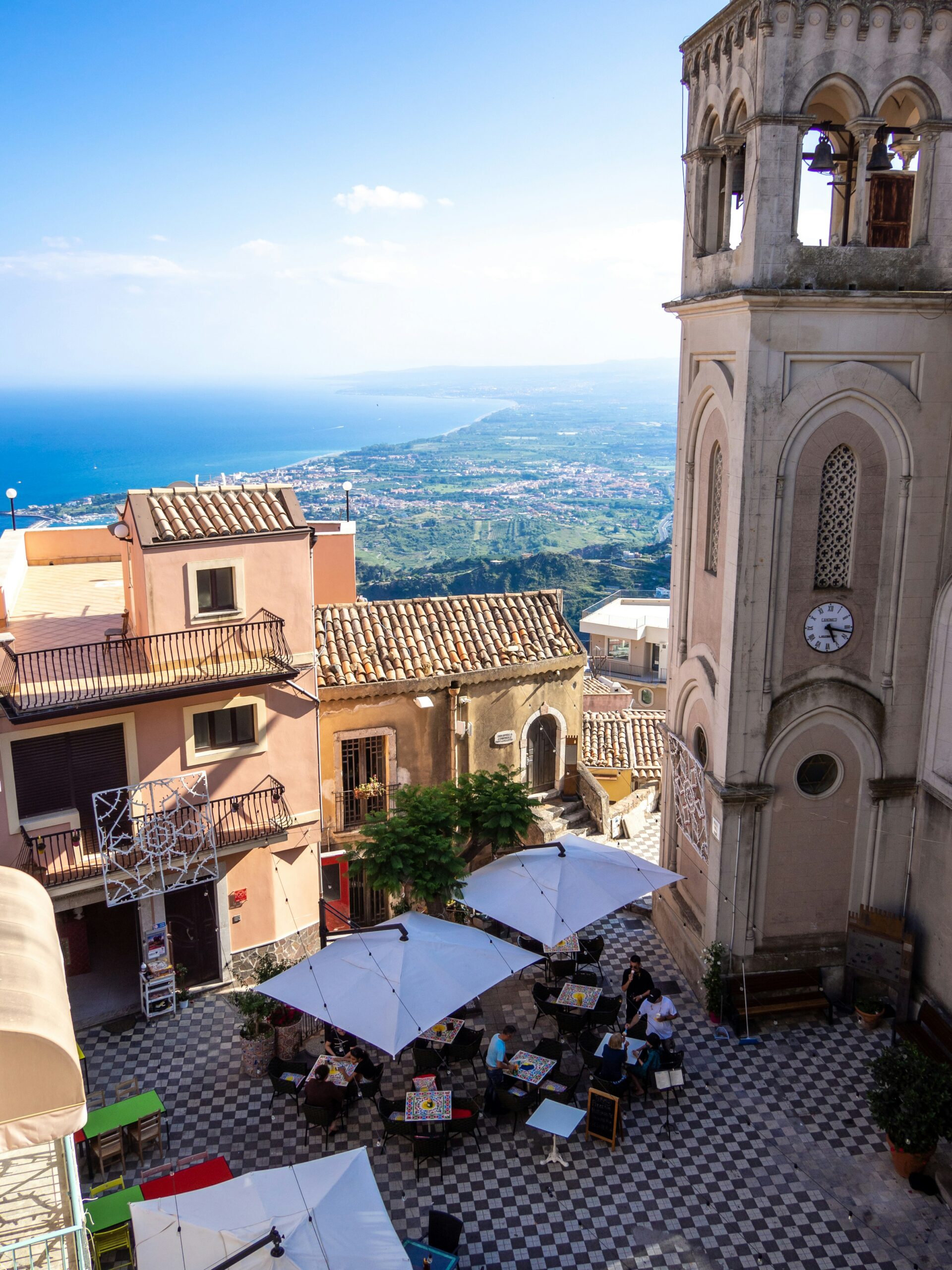 Best beaches in Taormina, Sicily.