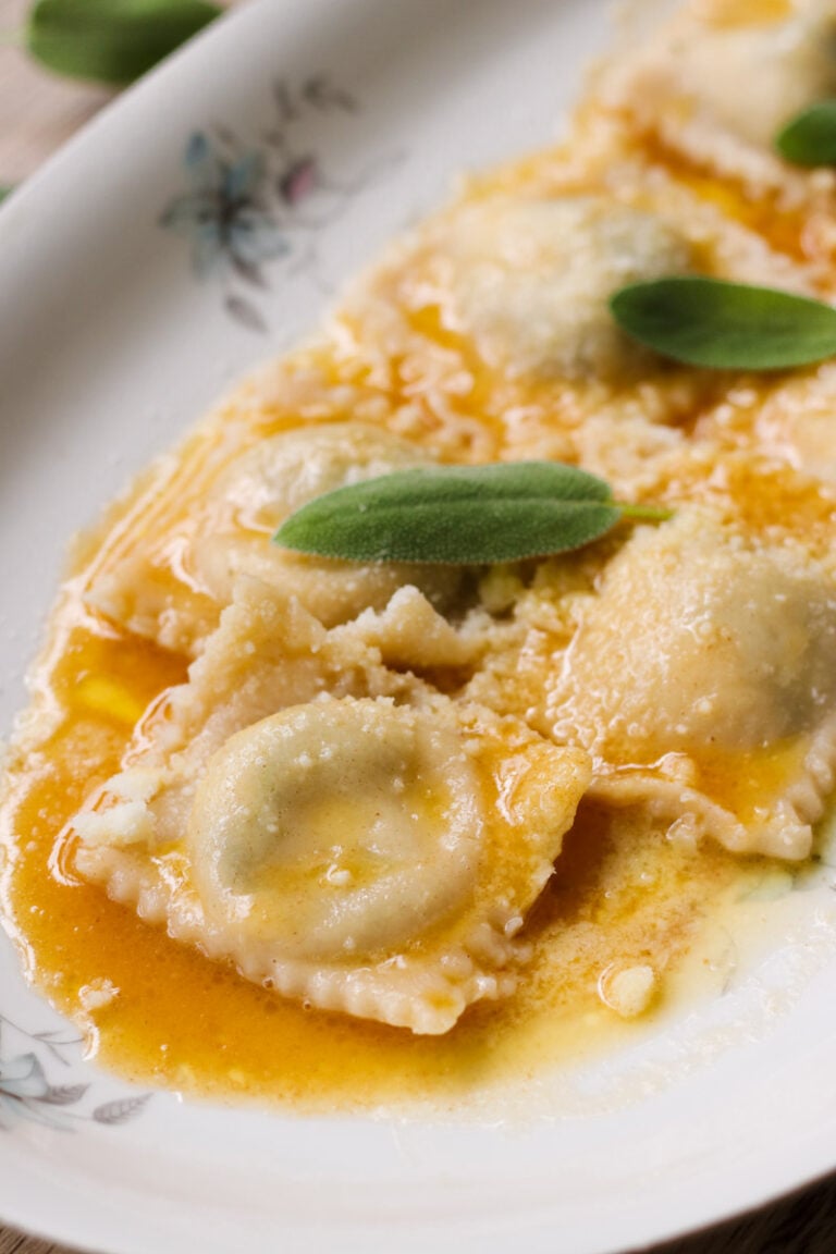 Pasta with Butter and Sage Sauce