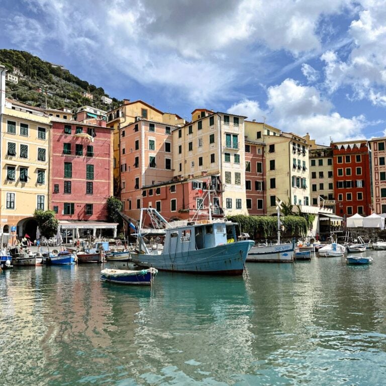 Camogli travel guide.