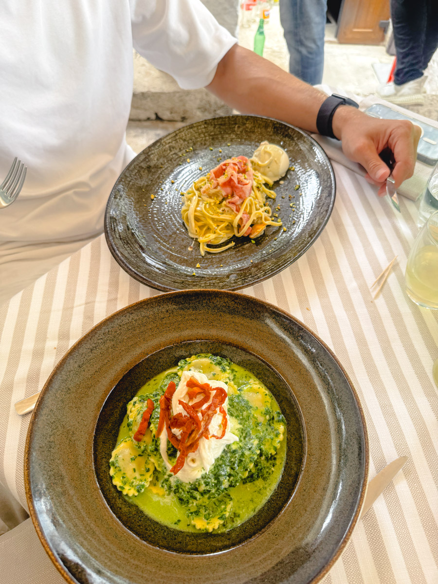 Lunch in Alberobello.